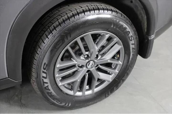 $16037 : Nissan Rogue 2021 S 4dr Cros image 9