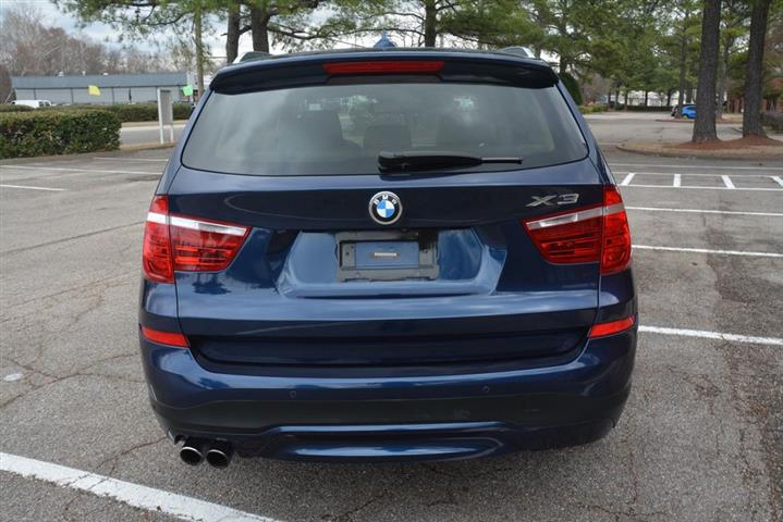 2016 BMW X3 sDrive28i image 8