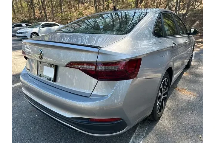 $16996 : Volkswagen Jetta 2023 Sport image 5