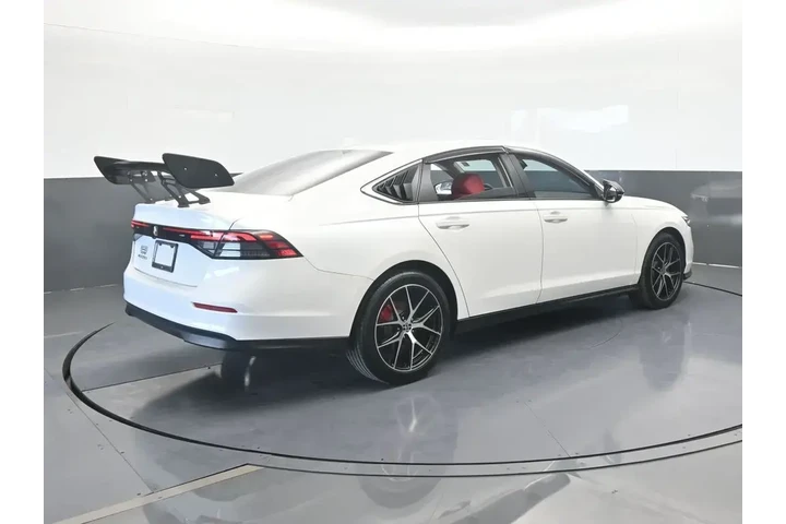 $23990 : Honda Accord 2024 EX 4dr Sed image 6