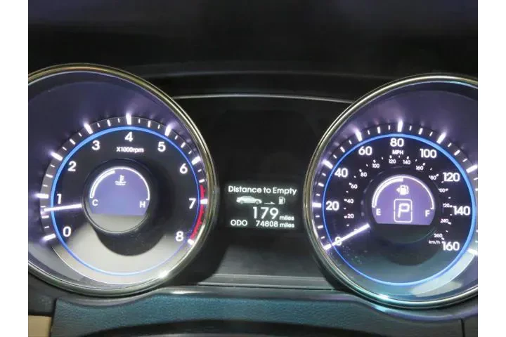 $10877 : Hyundai SONATA 2011 GLS 4dr image 10