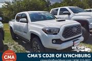 PRE-OWNED 2020 TOYOTA TACOMA en Madison WV