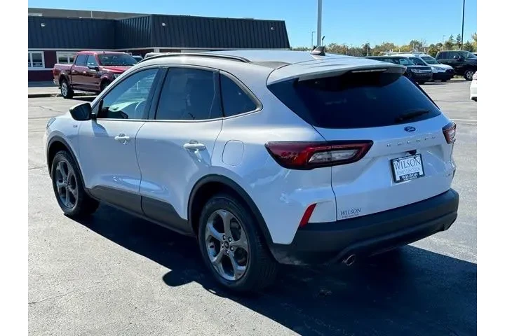$27500 : Ford Escape 2025 AWD ST-Line image 4