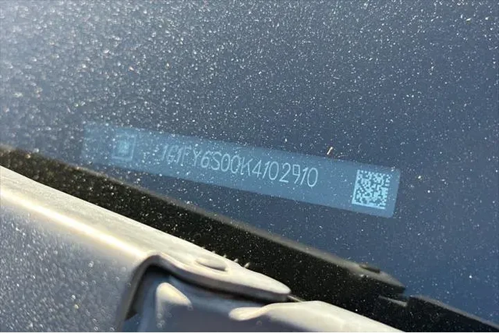 $12990 : Chevrolet Bolt EV 2019 LT 4d image 8