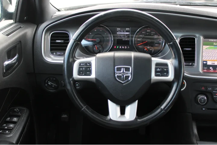 $11995 : 2011 Charger 4dr Sdn RT Plus image 6