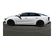 $24179 : Kia K5 2025 LXS 4dr Sedan thumbnail