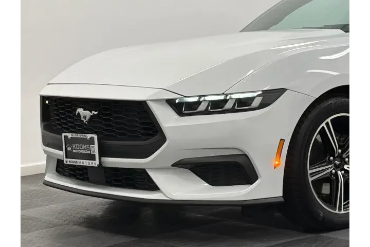 $27000 : Ford Mustang 2024 EcoBoost 2 image 2