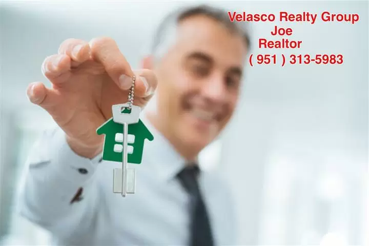 TE GUSTARIA VENDER CASAS ? image 1