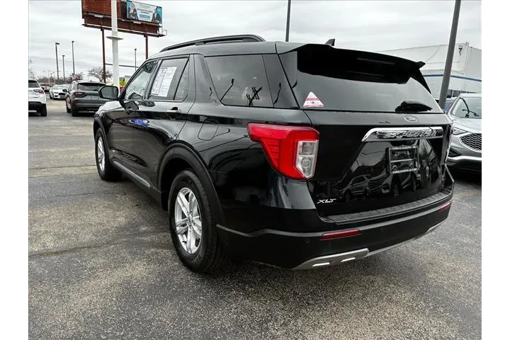 $33988 : Ford Explorer 2024 XLT 4dr S image 6