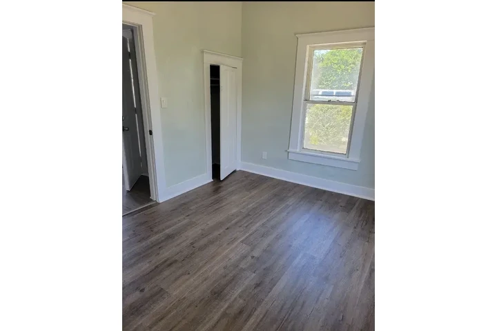 $1400 : Boyle Heights 2 & 1🏠 image 8