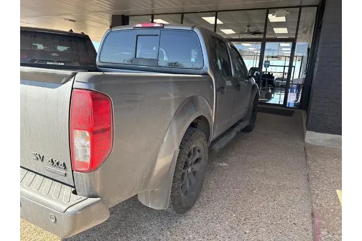 $22400 : Nissan Frontier 2019 4x4 SV image 7