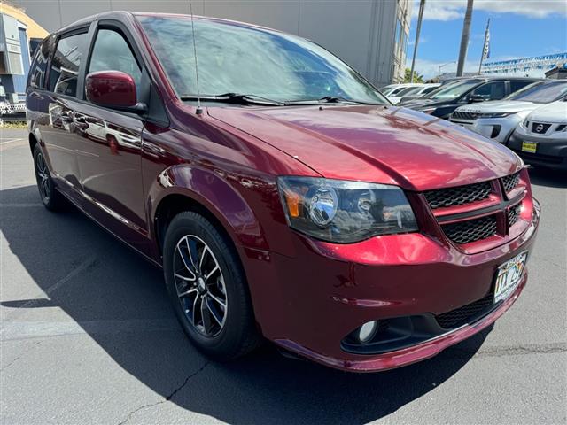 $17995 : 2018 Grand Caravan image 3