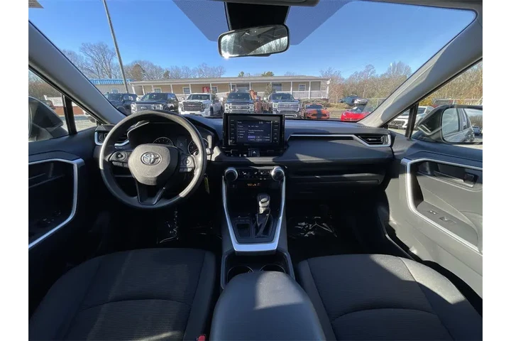 $10000 : Toyota RAV4 LE FWD 2019 image 1