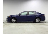 $27998 : Toyota Camry Hybrid 2023 LE thumbnail
