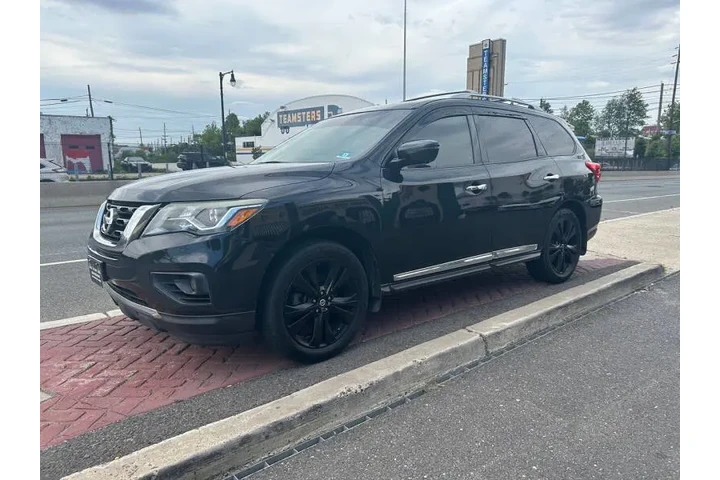 $8995 : 2017 Pathfinder Platinum image 8