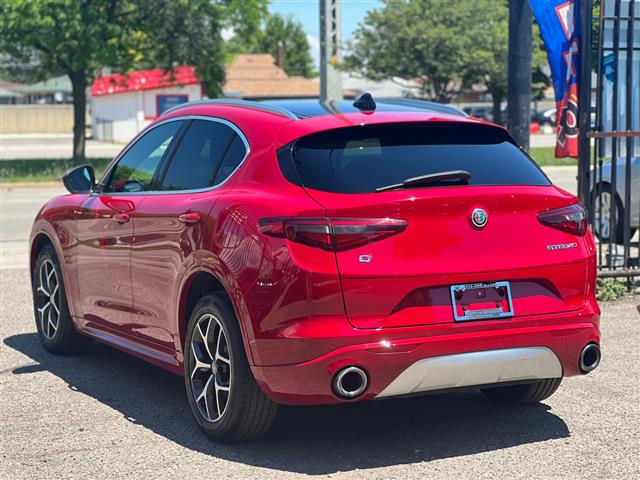 $26499 : 2021 Alfa Romeo Stelvio image 7