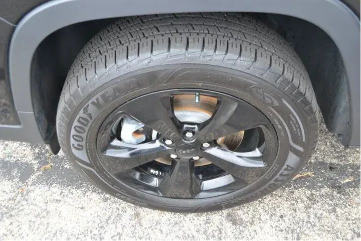 $19988 : Jeep Cherokee 2019 4x4 Limit image 10