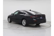 $24998 : Honda Accord 2024 LX 4dr Sed thumbnail