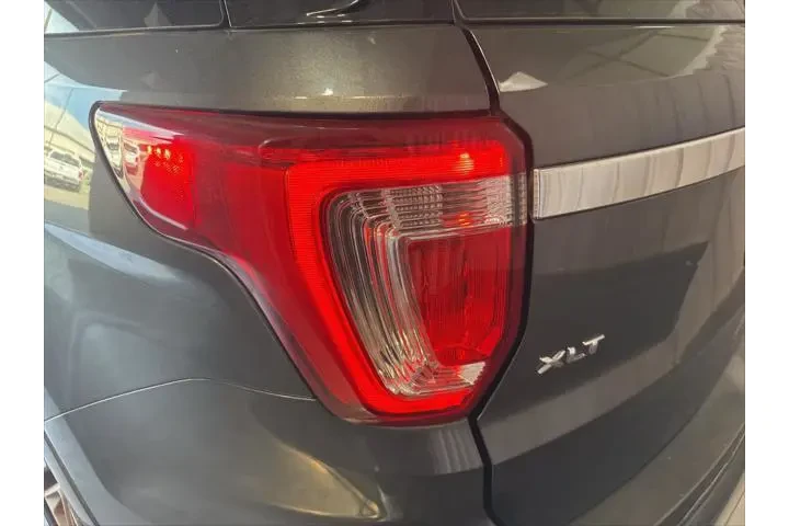 $13999 : Ford Explorer 2017 XLT 4dr S image 10