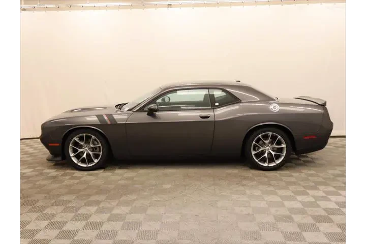 $22926 : Dodge Challenger 2022 GT 2dr image 2