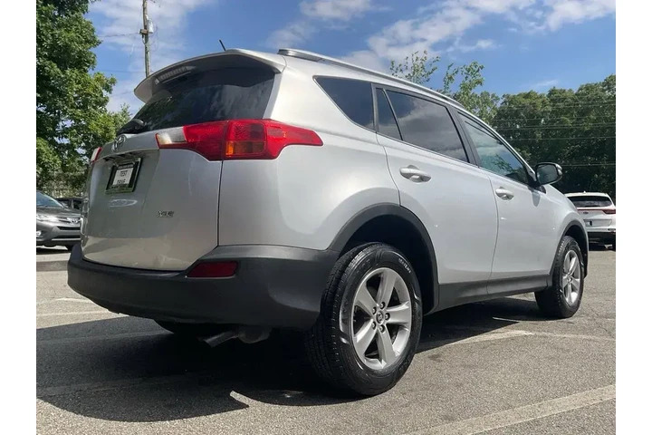 $14985 : Toyota RAV4 2015 XLE 4dr SUV image 5