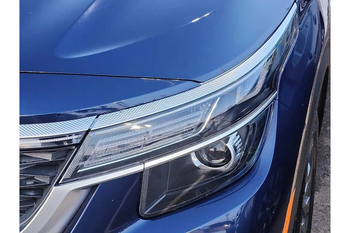 $18995 : Kia Seltos 2021 AWD S 4dr SU image 9