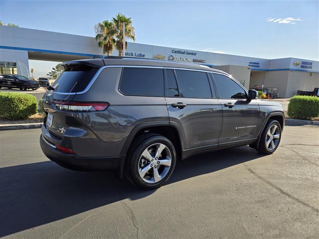 $34748 : Pre-Owned 2021 Grand Cherokee image 6