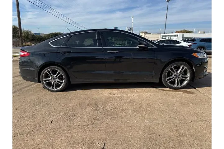 $15910 : Ford Fusion 2016 AWD Titaniu image 8