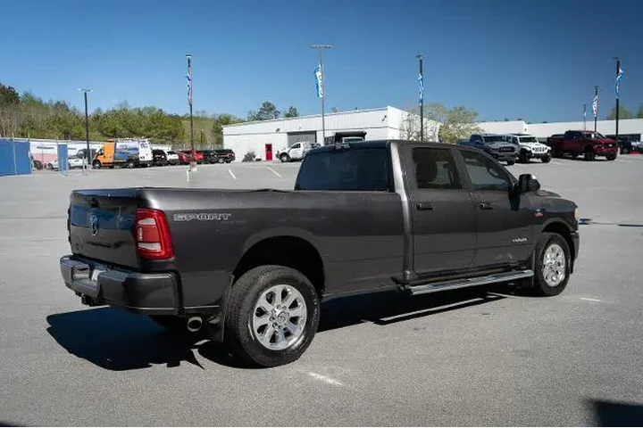 $39877 : Ram 3500 2020 4x2 Big Horn 4 image 10