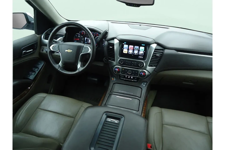 $24900 : Chevrolet Suburban 2017 4x4 image 10