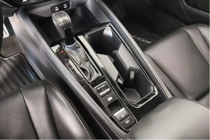 $28995 : Honda Accord Hybrid 2024 Spo image 8