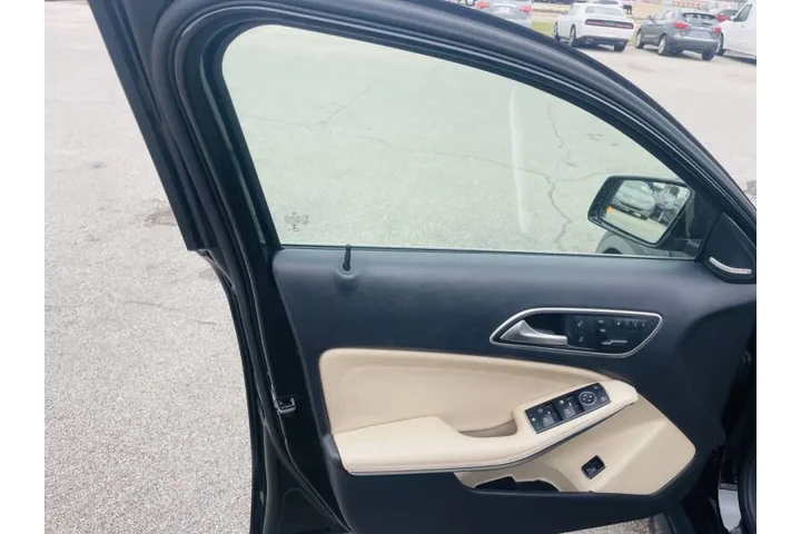 $10650 : 2015 Mercedes-Benz GLA GLA 25 image 9