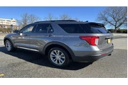 $35985 : Ford Explorer 2023 AWD XLT 4 thumbnail