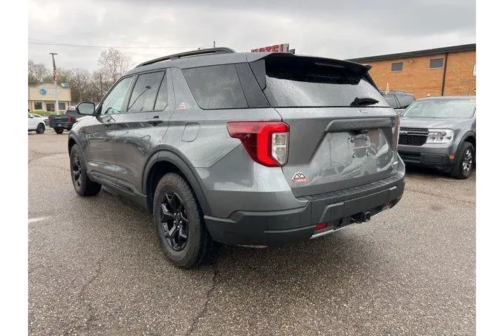 $39984 : Ford Explorer 2024 AWD Timbe image 6