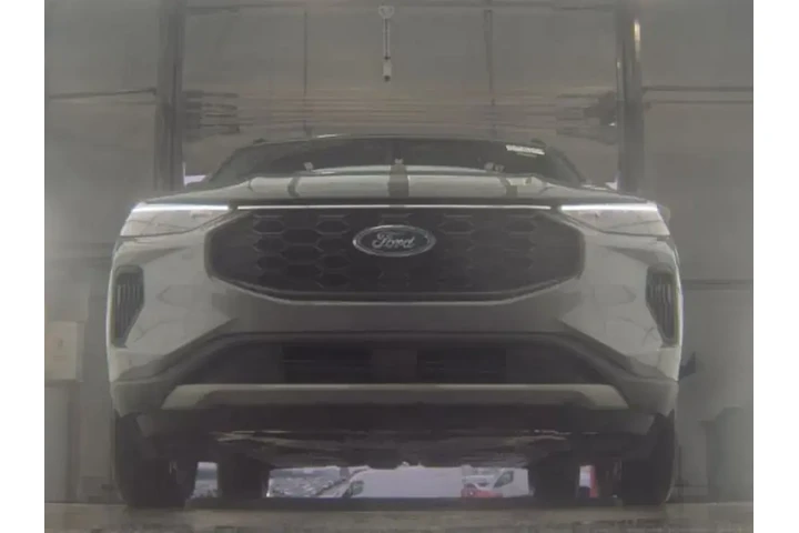 $25993 : Ford Escape 2025 AWD ST-Line image 3