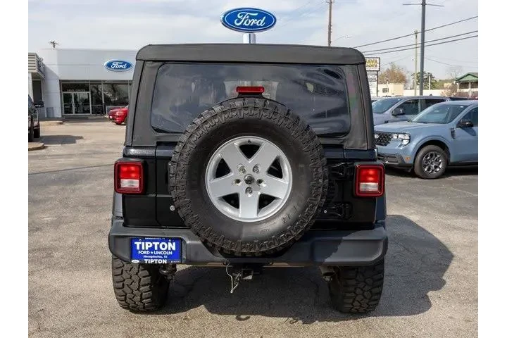 $26250 : Jeep Wrangler 2021 4x4 Sport image 6