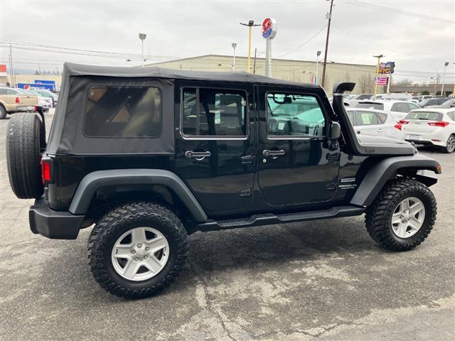 $17999 : 2016 Wrangler Unlimited image 6