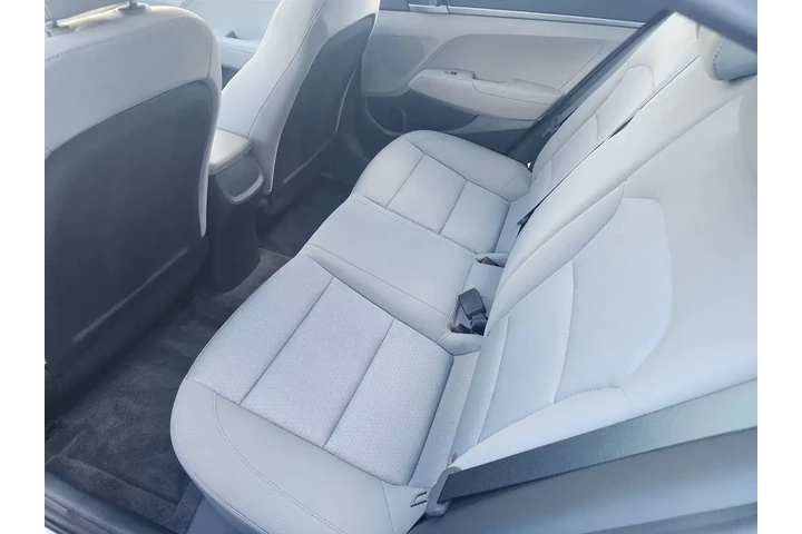 $4500 : 2018 Hyundai Elantra SE image 5