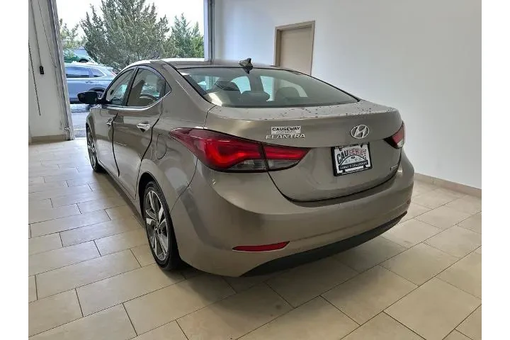 $10674 : Hyundai ELANTRA 2016 Limited image 5