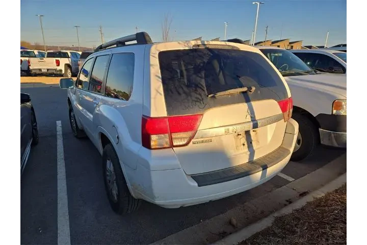 $7500 : Mitsubishi Endeavor 2011 AWD image 2
