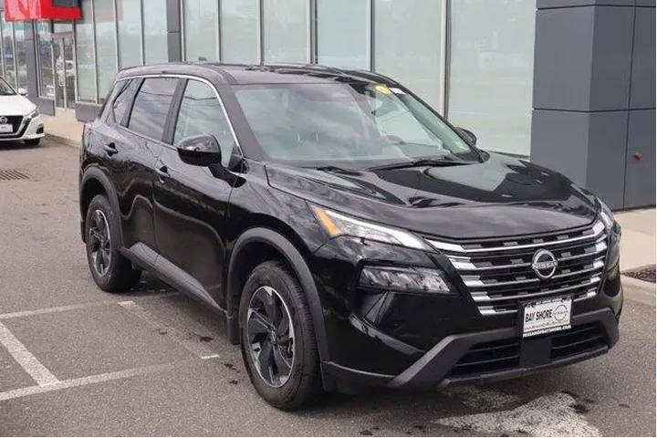 $23186 : Nissan Rogue 2025 AWD SV 4dr image 4