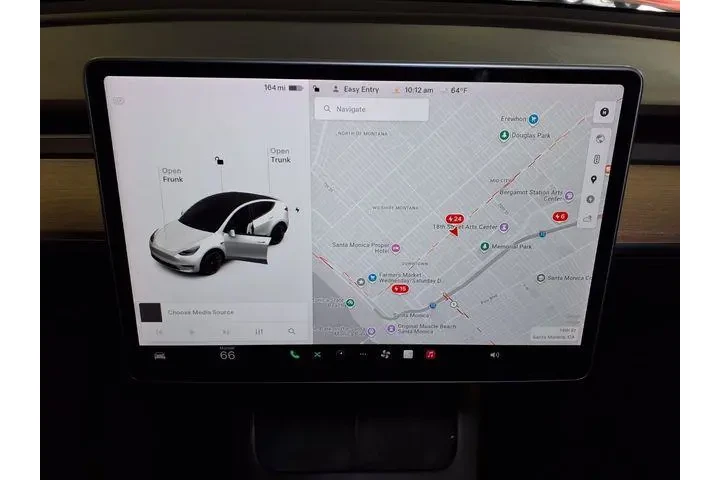 $25998 : Tesla Model Y 2022 AWD Long image 6