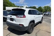 $25688 : Jeep Cherokee 2023 4x4 Altit thumbnail