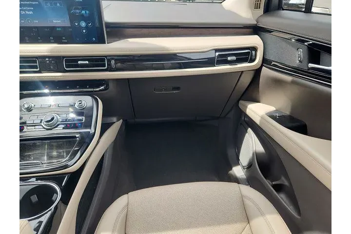 $34978 : Lincoln Nautilus 2022 AWD Re image 10