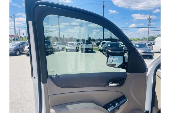 $16999 : 2016 GMC Yukon XL SLT image 10