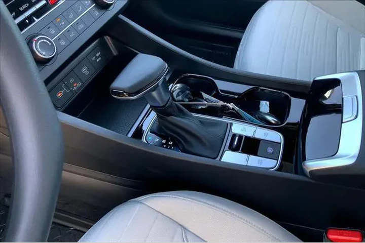 $25727 : Hyundai SANTA CRUZ 2025 SE 4 image 8