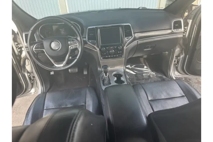 2018 Grand Cherokee Limited image 8