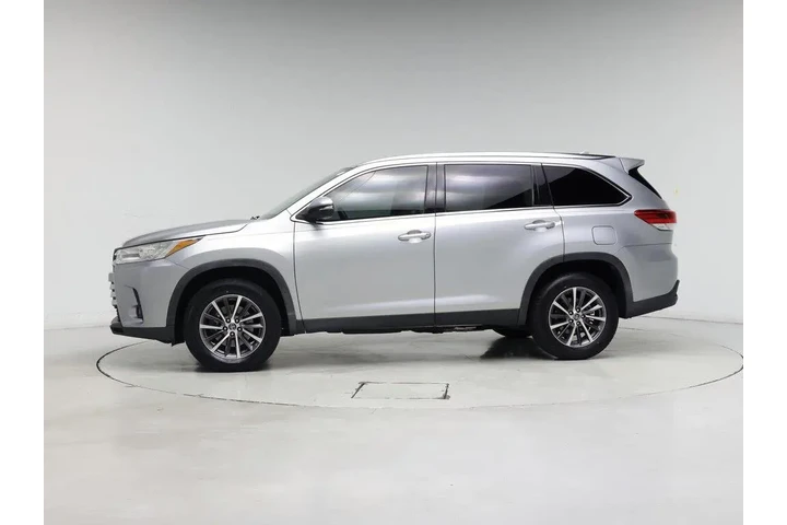 $24998 : Toyota Highlander 2019 XLE 4 image 3