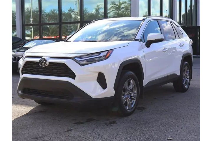 $22790 : Toyota RAV4 2024 XLE 4dr SUV image 6