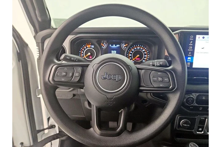 $30998 : Jeep Wrangler 2025 4x4 Sport image 10